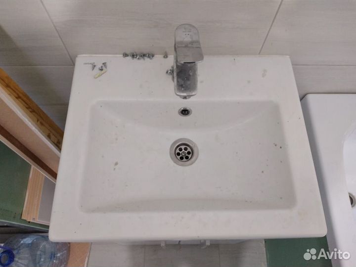 Раковина в ванную с тумбой