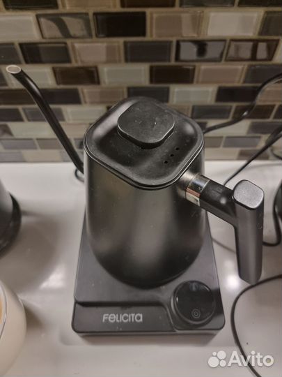 Электрический Чайник Felicita