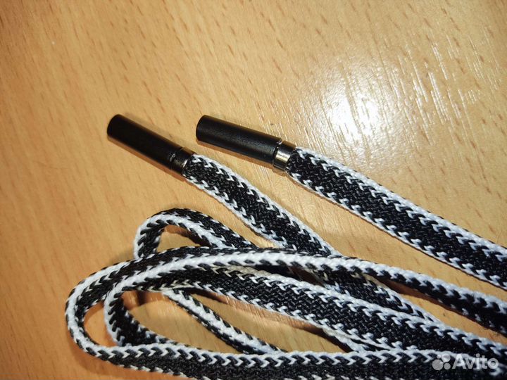 Шнурки новые длинные