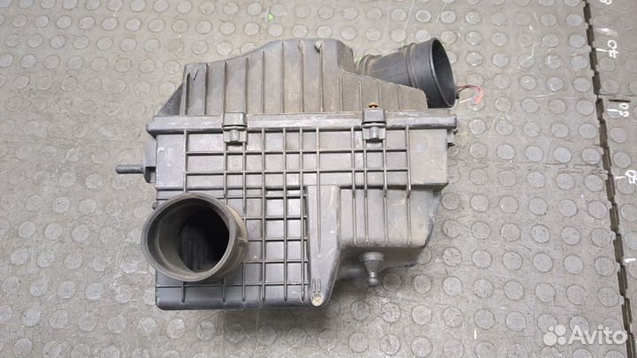 Корпус воздушного фильтра Opel Movano 2010