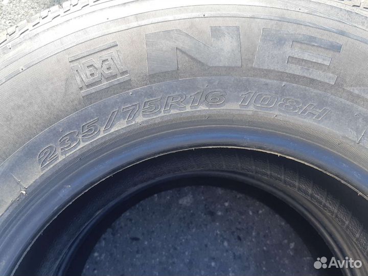 Nexen Roadian 541 235/75 R16 108H