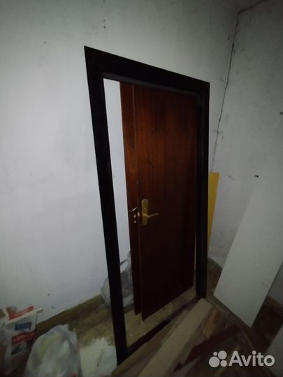 Дверь входная металлическая