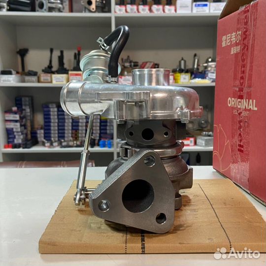 Турбина Mitsubishi L200 4D56 1515A029 (RHF4)