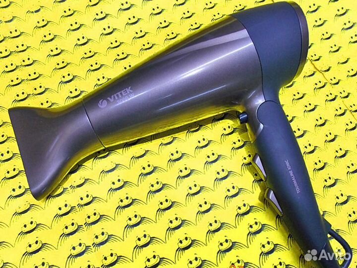 Фен Vitek VT-2238. Гарантия 6 месяцев