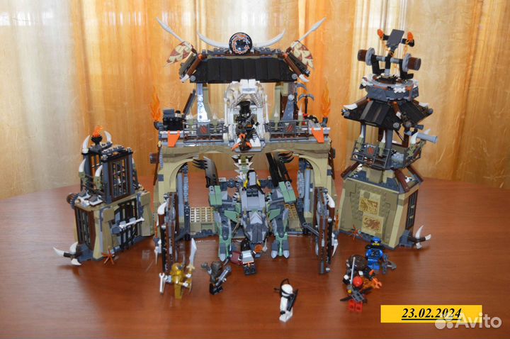 Конструктор lego ниндзяго пещера драконов