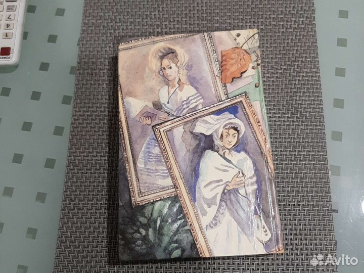 Роман Коллинз 