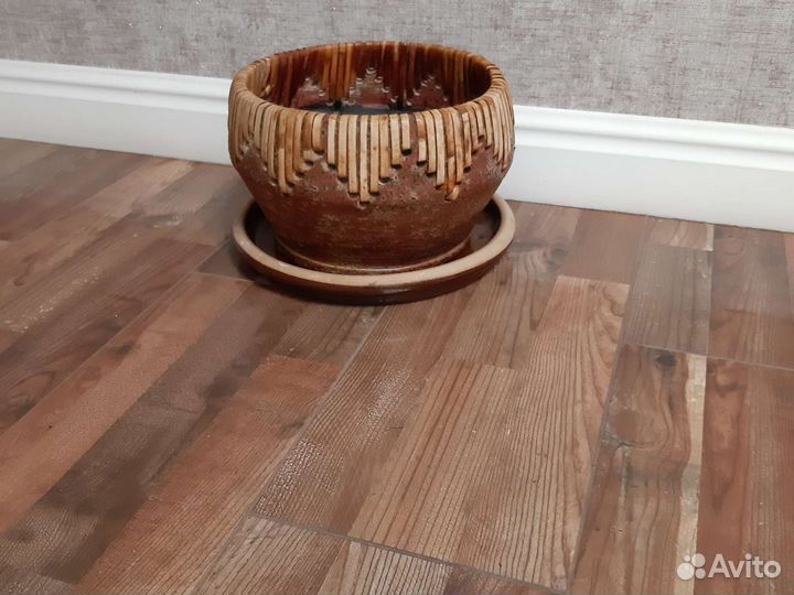 Кашпо для цветов