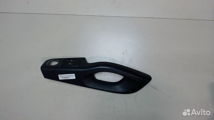 Кнопка стеклоподъемника Opel Vivaro, 2015