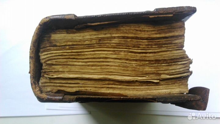 Старинная церковная книга