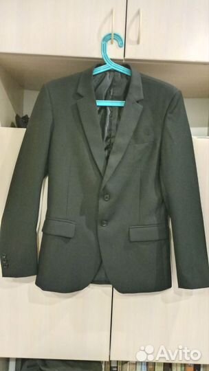 Школьный костюм чёрный