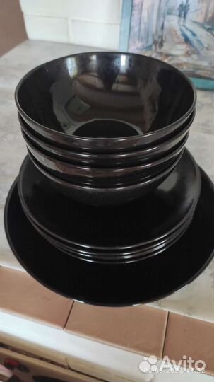 Тарелки IKEA черные,Торг