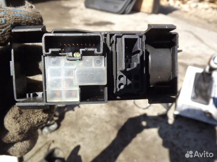 Блок регулировки зеркал Бид Бад Ф3