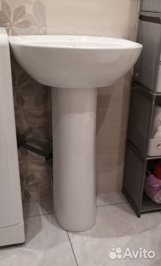 Раковина с пьедесталом бу
