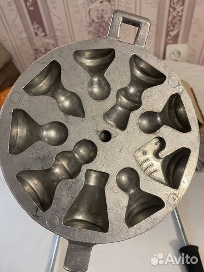 Орешница СССР форма для выпечки шахматы