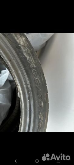 Pirelli P Zero 295/35 R21