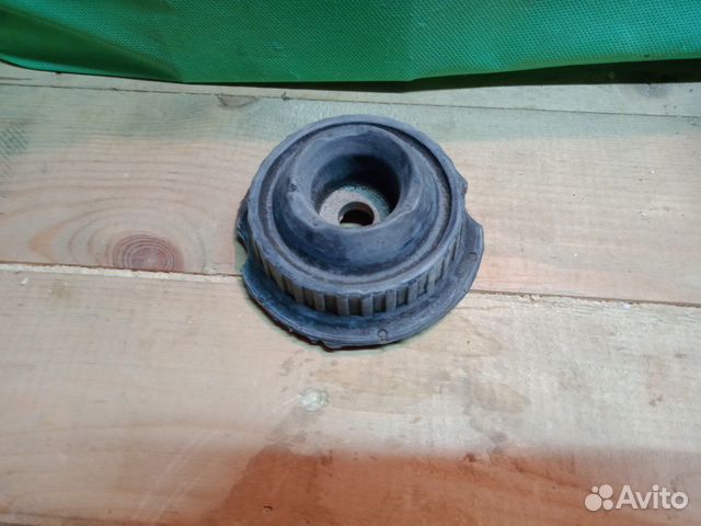 Опора стойки амортизатора Пассат б5