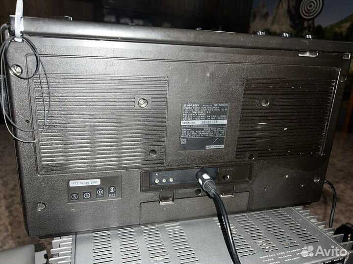 Бумбокс / магнитофон Sharp GF-6060