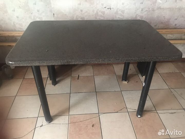 Стол для бара