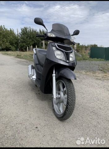Скутер stels outlander 150