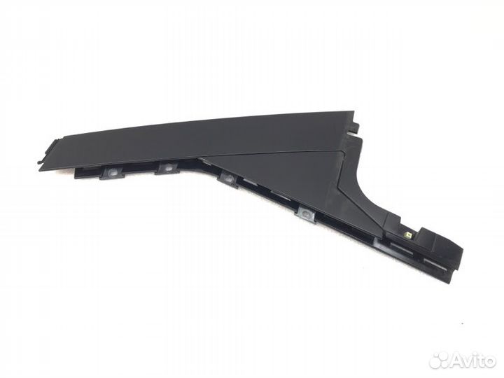 Молдинг двери задний левый Land Rover Range Rover
