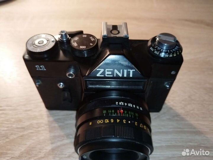Плёночный фотоаппарат Zenit