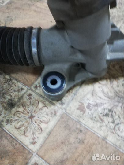 Рулевая рейка honda vezel RU3