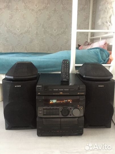 Музыкальный центр sony