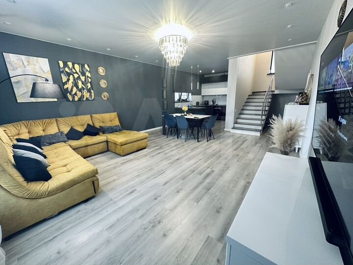 Дом 191,5 м² на участке 8,6 сот.