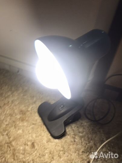 Лампа настольная