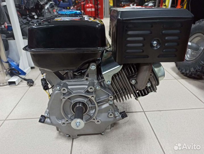 Двигатель бензиновый 15 л.с