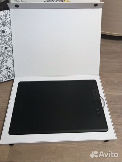 Графический планшет Wacom Intuos Pro L (860P-R)