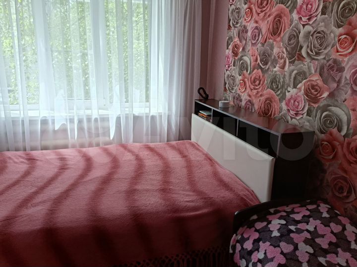 2-к. квартира, 37 м², 2/5 эт.