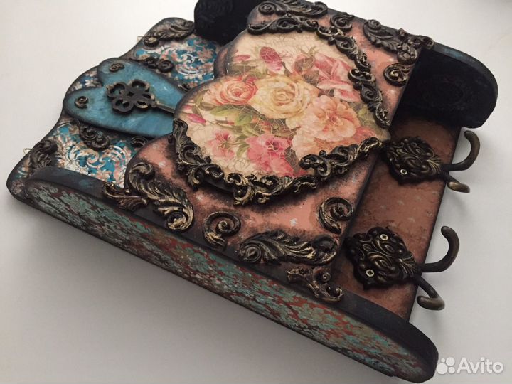 Ключница ручной работы «Розы»