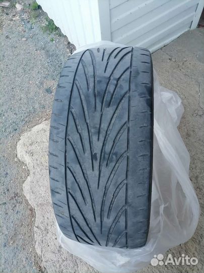 Toyo Proxes T1-R 245/45 R18 96Y