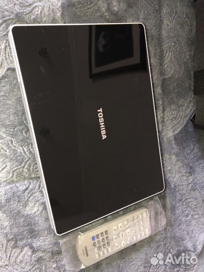 Портативный DVD плеер toshiba
