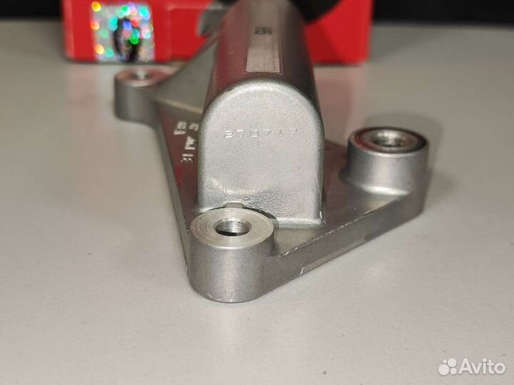 Натяжитель ремня грм audi A4 A6 VW B5