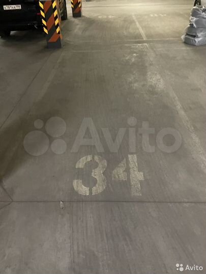 Машиноместо, 15 м²