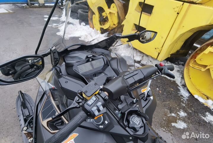 BRP Lynx Commander GT 900 ACE Turbo R ViP 2024