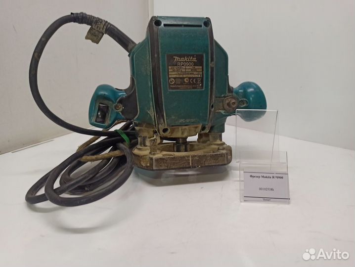 Фрезер Makita RP0900