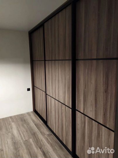 Шкаф купе под дерево на заказ