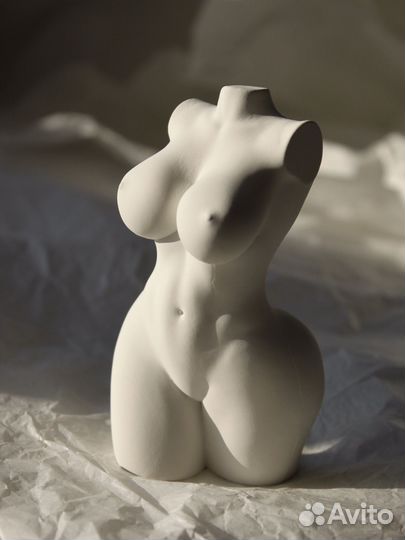 Торс женский Статуэтка Девушка Ню с тату дракона