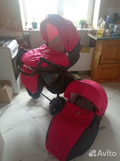 Продам коляску тутis 2 в 1 4500 возможен торг