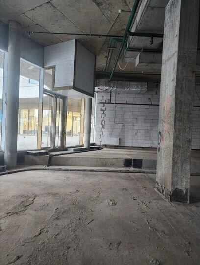 Сдам торговое помещение, 250 м²