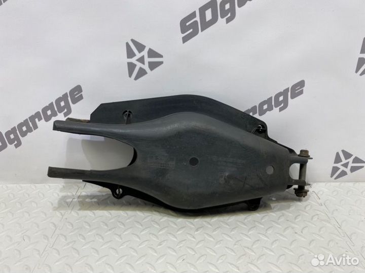 Рычаг подвески нижний задний левый Mercedes Cls