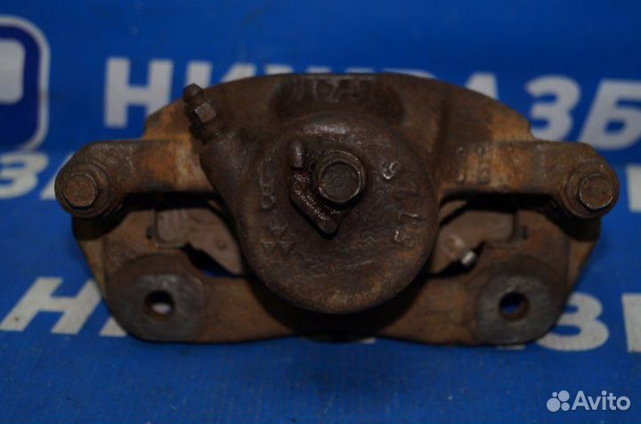 Суппорт передний правый Honda Cr-V 2 2.0 (K20A4)