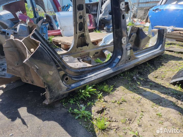 Порог левый правый Рено Логан 1