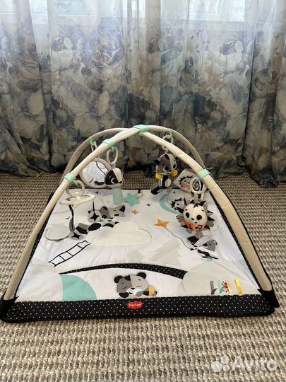 Развивающий коврик Tiny Love День и ночь