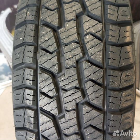Goodride SL369 A/T 235/75 R15 109S
