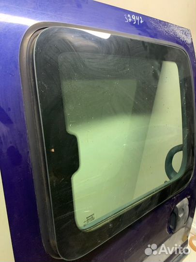 Стекло двери Renault Kangoo 1 KC E7J 2001