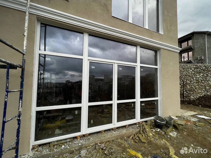 Двери пластиковые входные